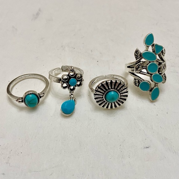 Vintage 4pc Silver Tone- Faux Turquoise Rings (A) - Picture 8 of 11